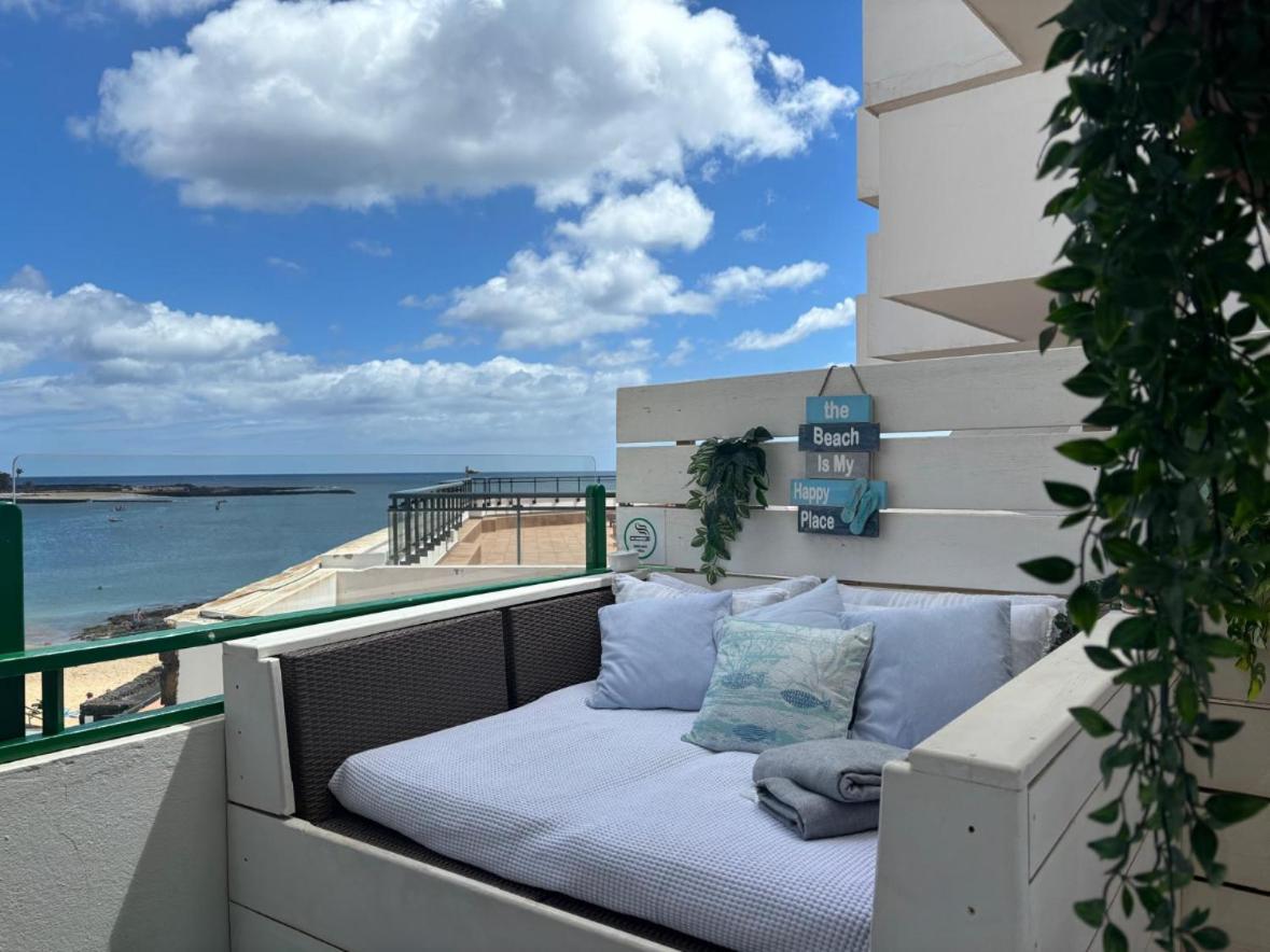 Beach House Costa Teguise Bagian luar foto